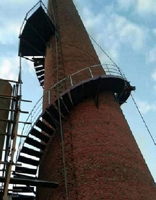 1708066528697114.jpg 002Tbu0jzy7EX8A6Qxubc&690.jpg